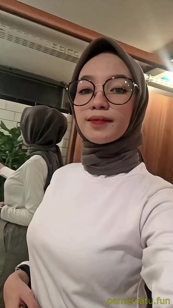 P8 Tele Premium 18Yo Pemersatu Fun 8