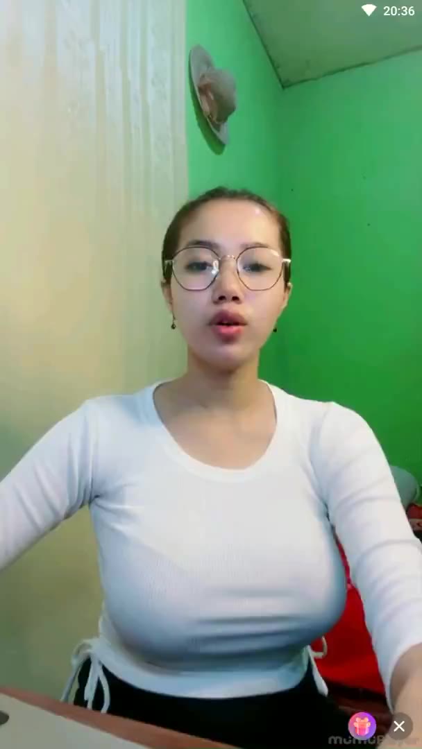 Elvara Caliva Video Pemersatu Bangsa