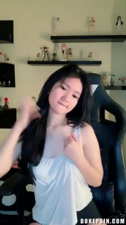 Cia Host Imut Menggemaskan di Mango Live Video Pemersatu Bangsa