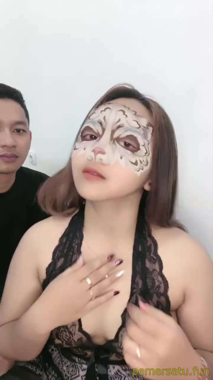 Cakep Kumis Tipis Diremas Video Pemersatu Bangsa