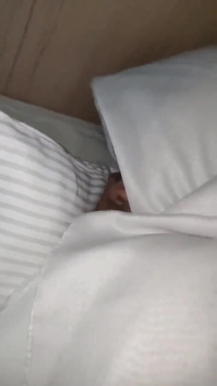 Demi bayar sklh rela open bo
