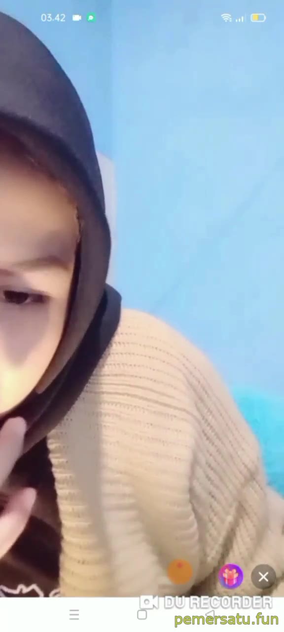 Jilbab Hitam Pramuka Bocil Abg 18Yo Sange Pamer Toket Dan Colmek (3) Video Pemersatu Bangsa
