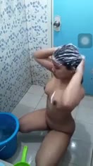 edisi ngintip kamar mandi kos