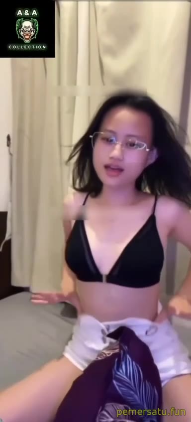 Kakak Kacamata Kurus Tocil Video Pemersatu Bangsa