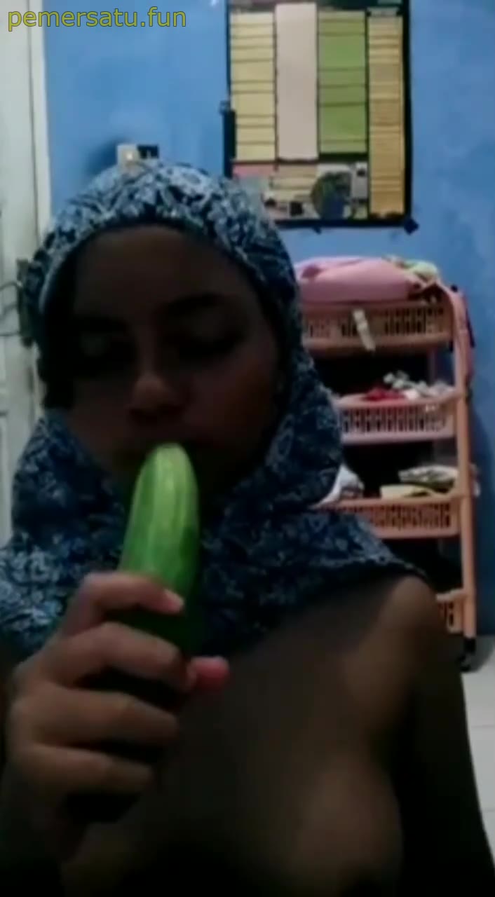 Lesyah Abg Hijab 18Yo Sange Colmek (31) Video Pemersatu Bangsa