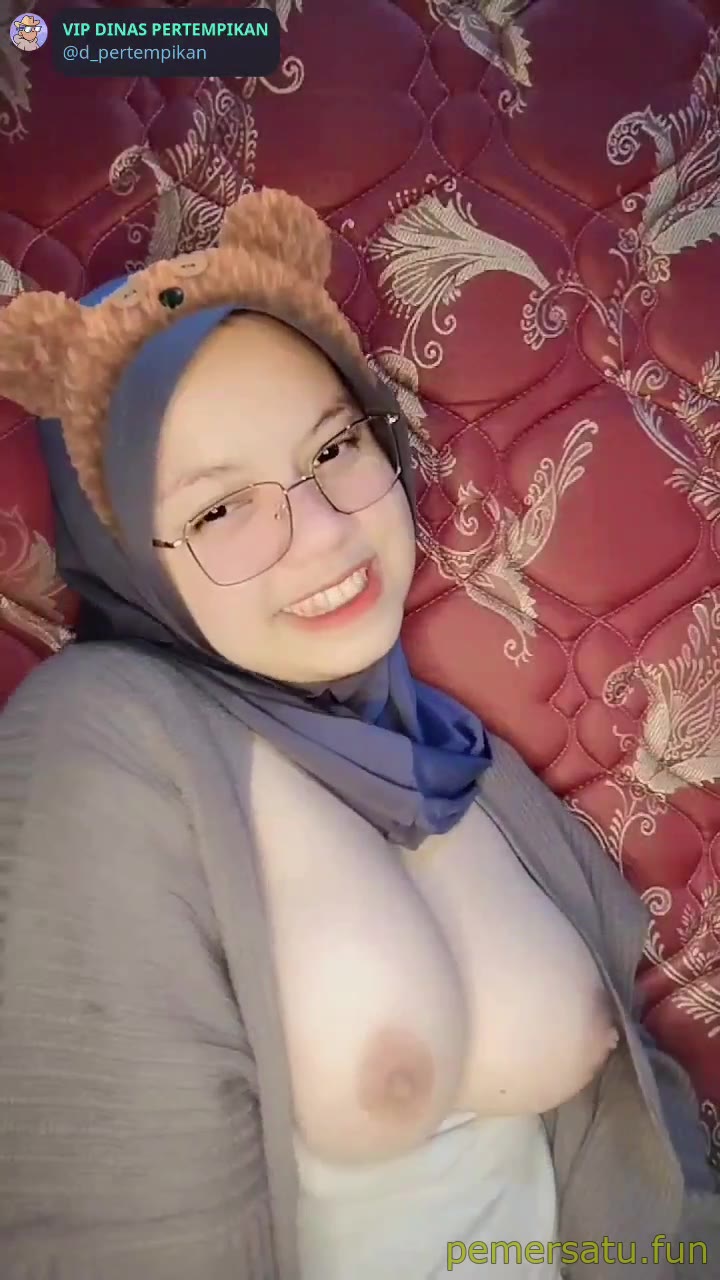 Hijab Jilbab Viral Toket Ranum Gede Mulus Kacamata (2) Video Pemersatu Bangsa
