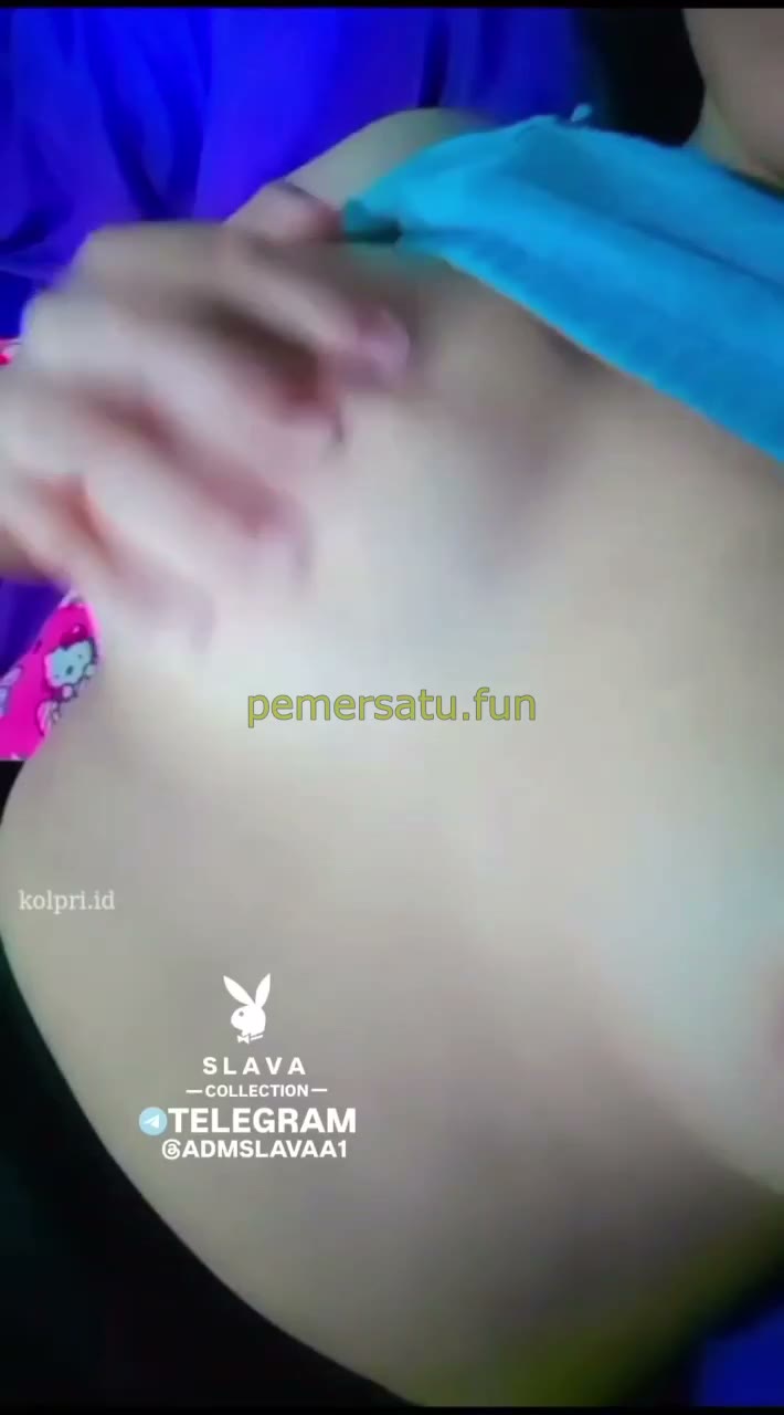 dina kolpri cewek 18yo nikmat colok memek (21)