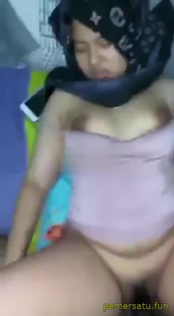 Abg 18Yo Cakep Hijab Minta Ampun Dientot (6) Video Pemersatu Bangsa