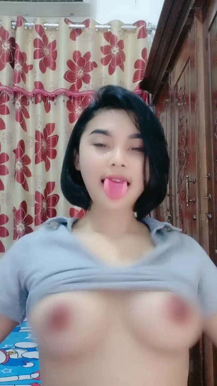 Toket Bulat Kak Aurel Video Pemersatu Bangsa