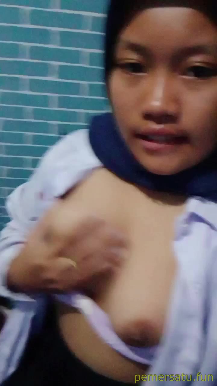 P11 Sifaa Hijab Sange Minta Dientot Pakai Seragam Abg 18Yo 11