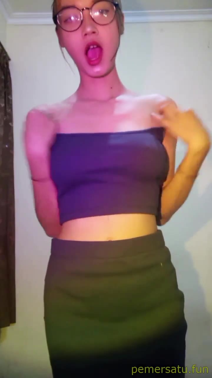 Panya Tanktop Abg 18Yo Pemersatu Fun (6) Video Pemersatu Bangsa