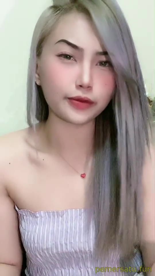 P17 Christine Fer 18Yo Rare Viral 17