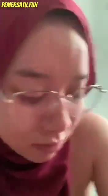 Jilbab Merah Penggemar Ngentot Kontol Part (17) Video Pemersatu Bangsa