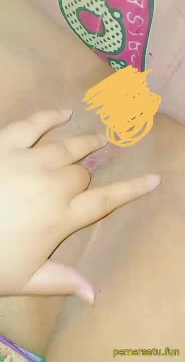 P34 Tya Tokbrut Jilbab Esema 18Yo Colmek Susu Montok 34