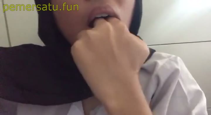 Hijab Malay Abg 18Yo Binal Tocil 10Jan (2) Video Pemersatu Bangsa