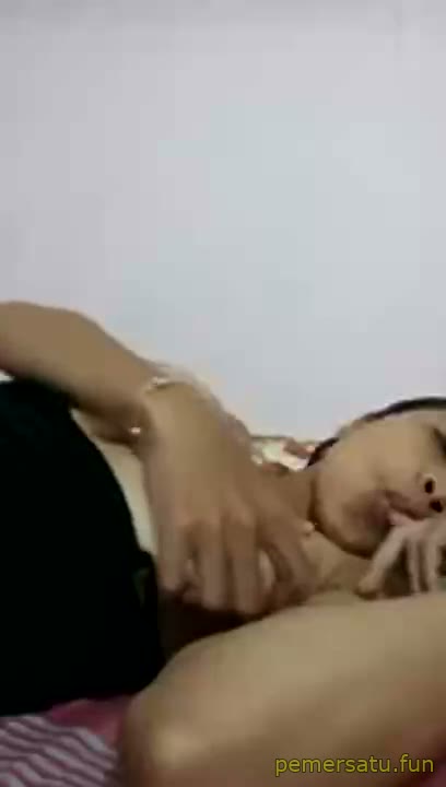 Pembantu Toge Banget Sangean Video Pemersatu Bangsa