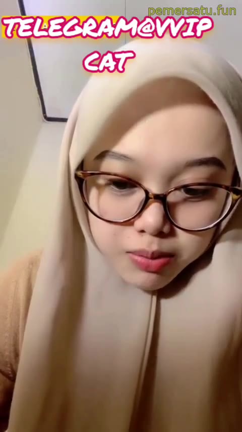 P3 Jilbab Hitam Baju Pink Memeknya Juga Pink 3