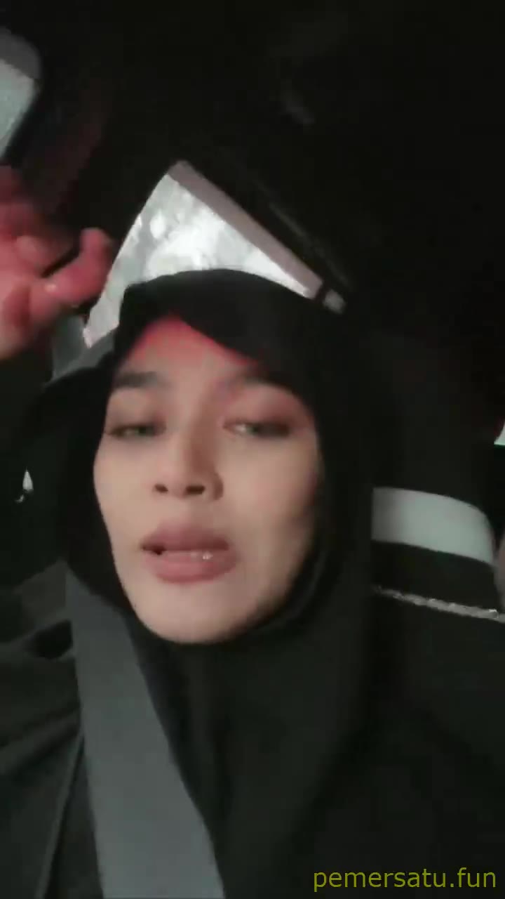 Hijab Naik Grab Video Pemersatu Bangsa