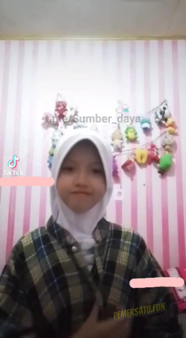 Neng Nia V3 Memek Sempit Mulus VID30
