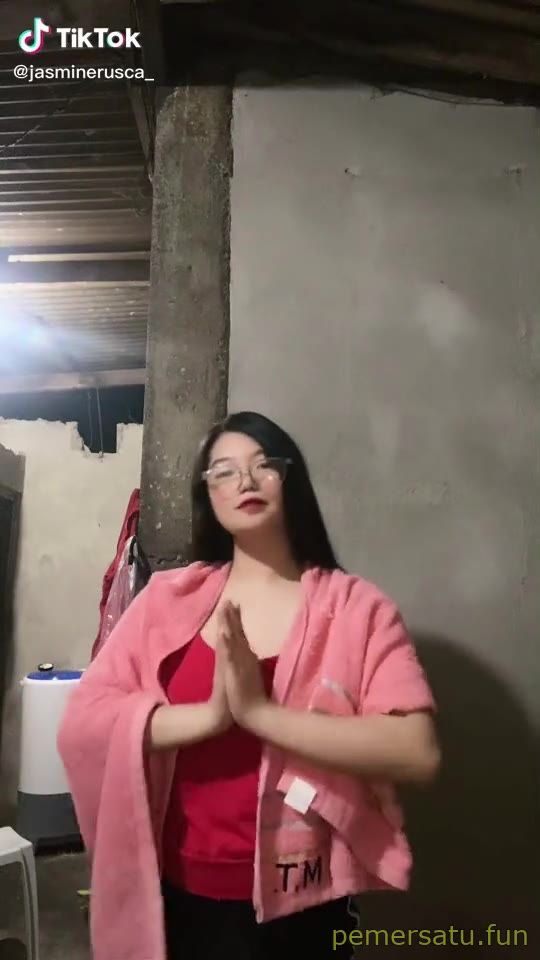 Geraldine F 18Yo Sange (4) Video Pemersatu Bangsa