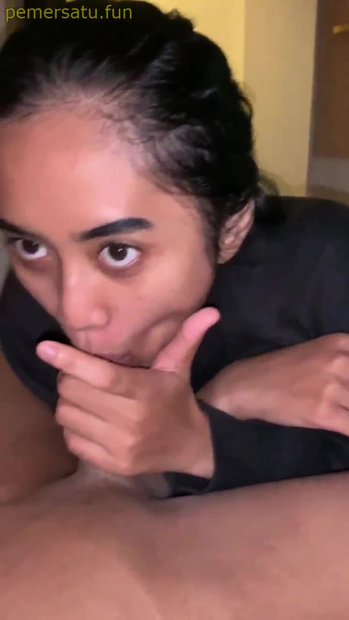 Pacar Cantik Abg Ketagihan Sepong Kontol Dientot (1) Video Pemersatu Bangsa