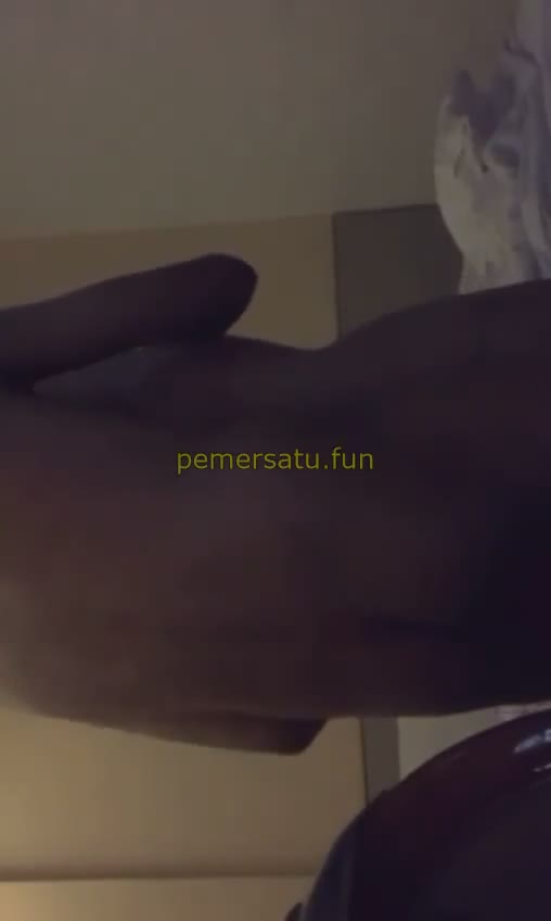 P22 Syahla Mulus Mantap Colmek Dientot