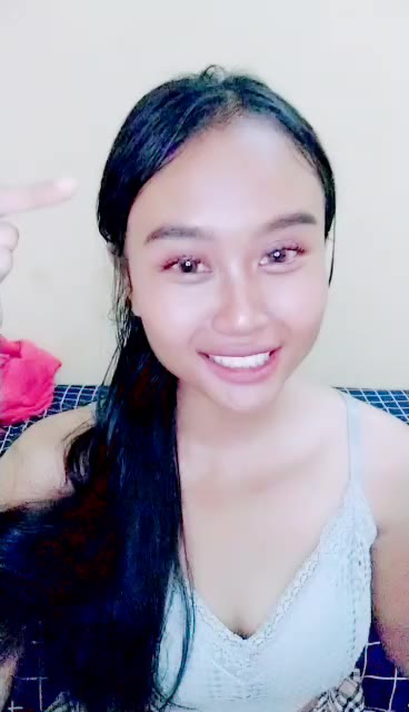 Tissa ABG 20yo Telanjang Show Lepas Masker