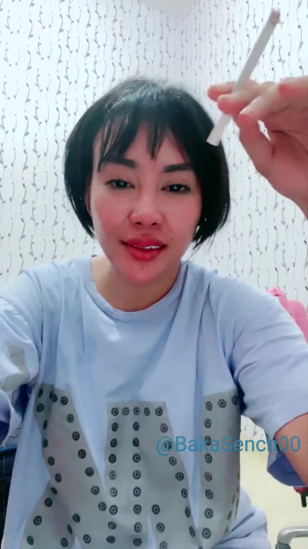 tante nakal suka diremas