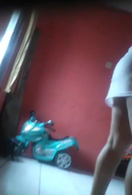 Ngintip – Ga Sadar Di rekam Joget Despacito