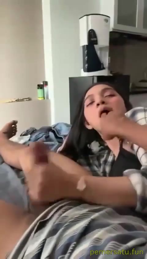Cewek Cantik Sepong Crot Mulut Video Pemersatu Bangsa