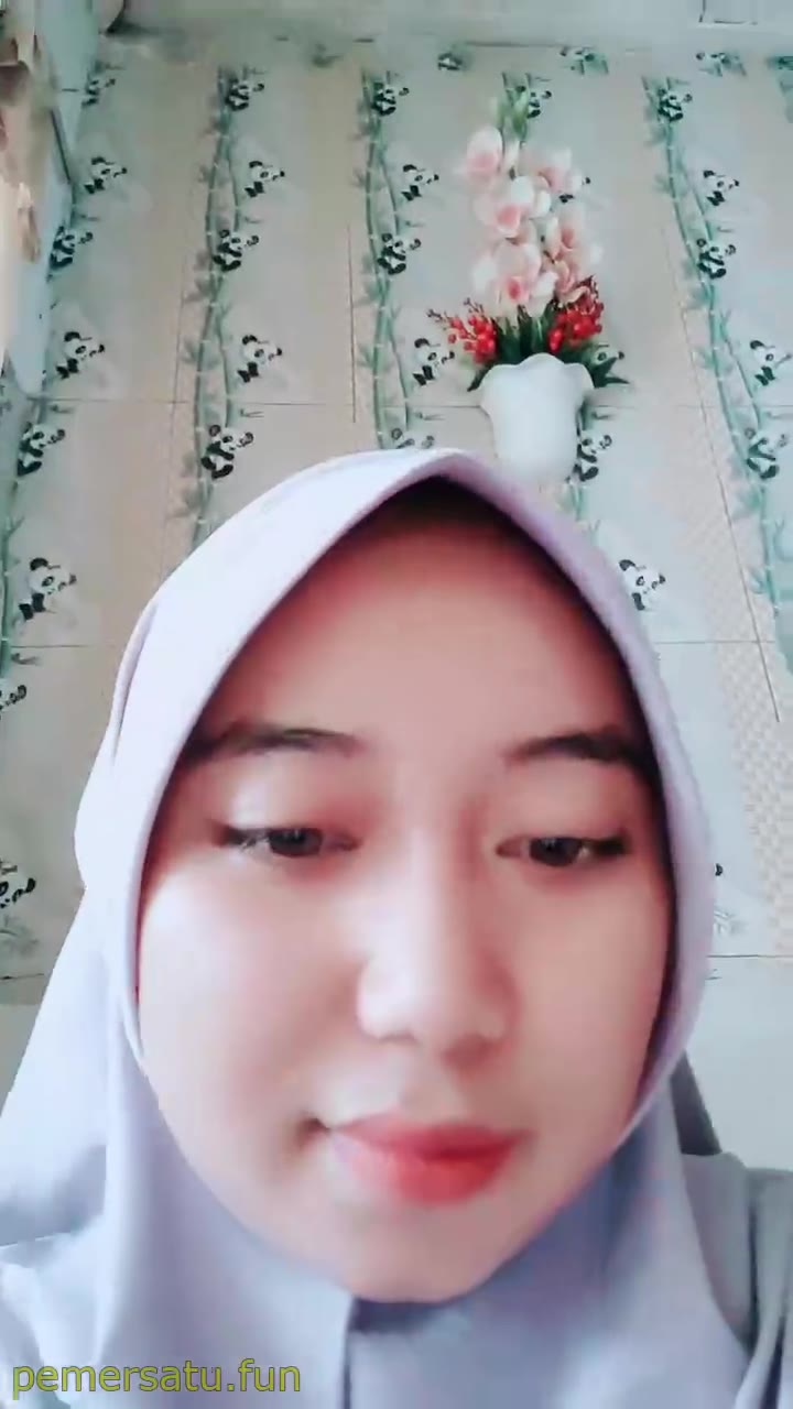 Hijab Binal Lugu Mata Coklat Video Pemersatu Bangsa