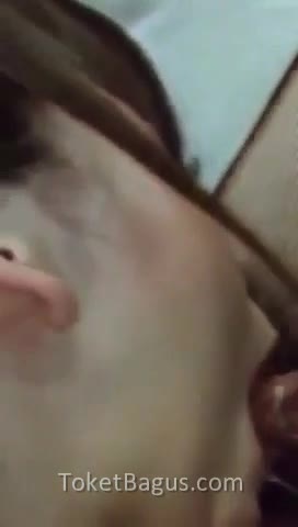 Dipaksa Mengulum Kontol Mentok Ke Tenggorokan Viral