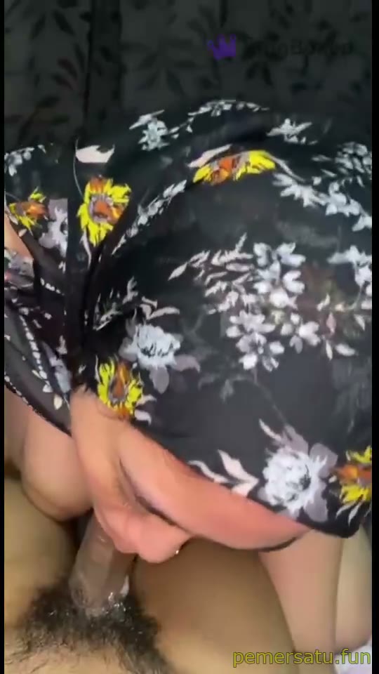 Demi Iphone 17 Pro Max, Tante Kerudung Rela Blowjob Video Pemersatu Bangsa