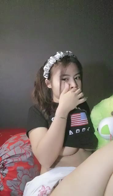 Dedek Gemes aSpill Uting Toketnya Santuy Banget Lho