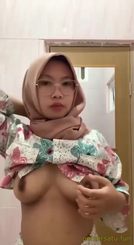 Hijab Baju Motif - Jilbab Video Pemersatu Bangsa
