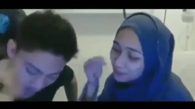 Video Bokep Jilbab Biru Erika Sang Youtuber [vmag]