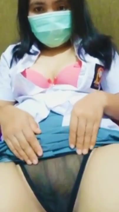 SERAGAM SMA pamer BH pink