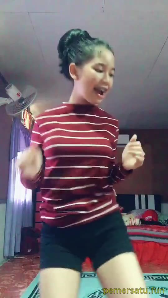 P154 Nurul Syafina Jilbab Pap Tetek 154