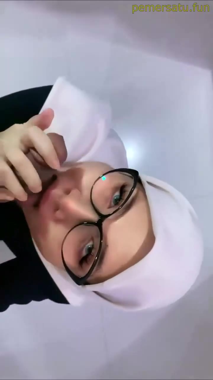 15 Hijab Slut Sucking Step Dads Dick Video Pemersatu Bangsa