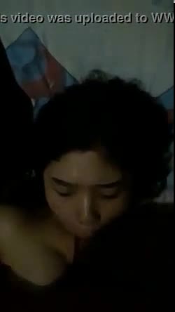 disepong pacar imut malu malu