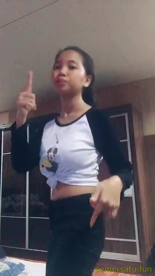 P177 Nurul Syafina Jilbab Pap Tetek 177