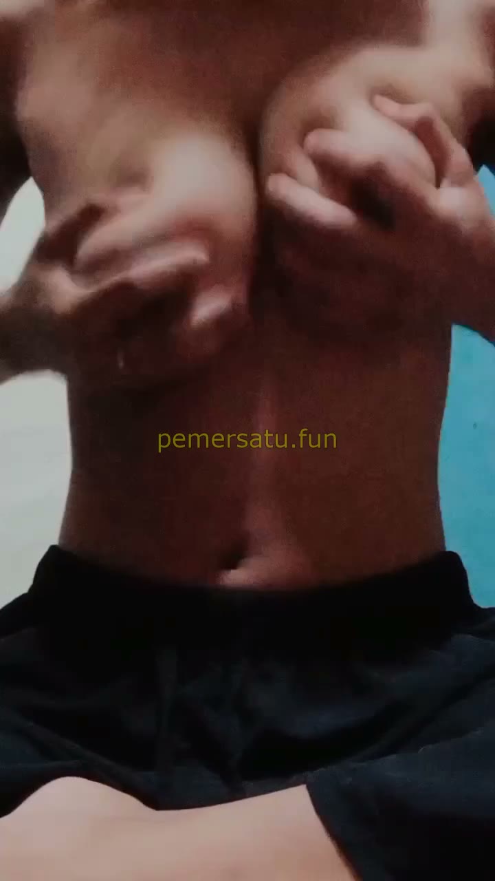 Misra Abg Esema 18Yo Remas Tetek Omek (1) Video Pemersatu Bangsa