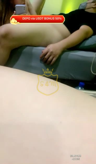cantik pamer kontol gede pacar dan tubuh indahnya