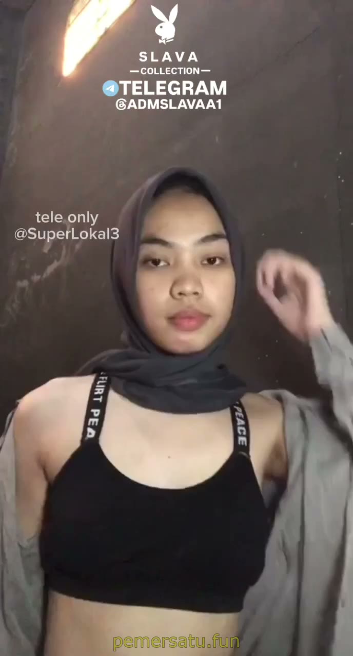 april tiktok hijab 18yo bugil colmek (12)