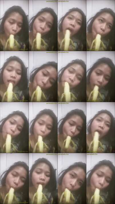 Mella ABG 18yo Sange Sama Pisang (16)