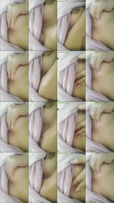 Mella ABG 18yo Sange Sama Pisang (10)