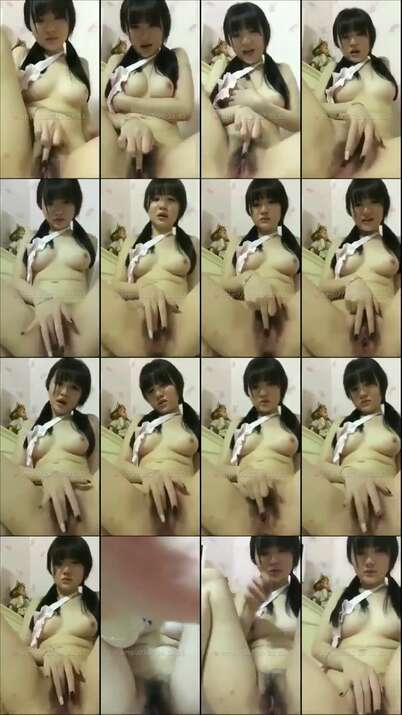Dedek Cantik Mainin Kemaluan Sampai Keluar - Video Crot
