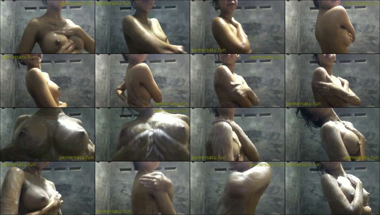 Nurul Syafina Jilbab ABG 18yo pemersatu fun (1)