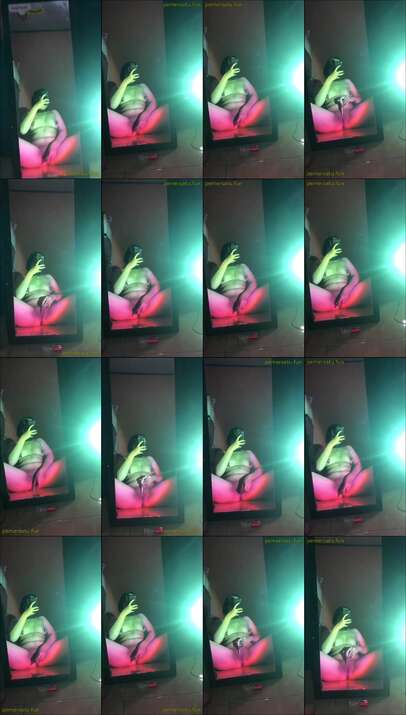 manda jilbab sange 18yo colok memek (4)