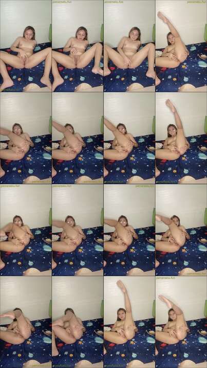 Chrystine Kacamata Sange Montok mov (5)